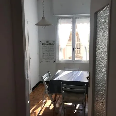 2 Pieces Rue Dal Pozzo * Nice